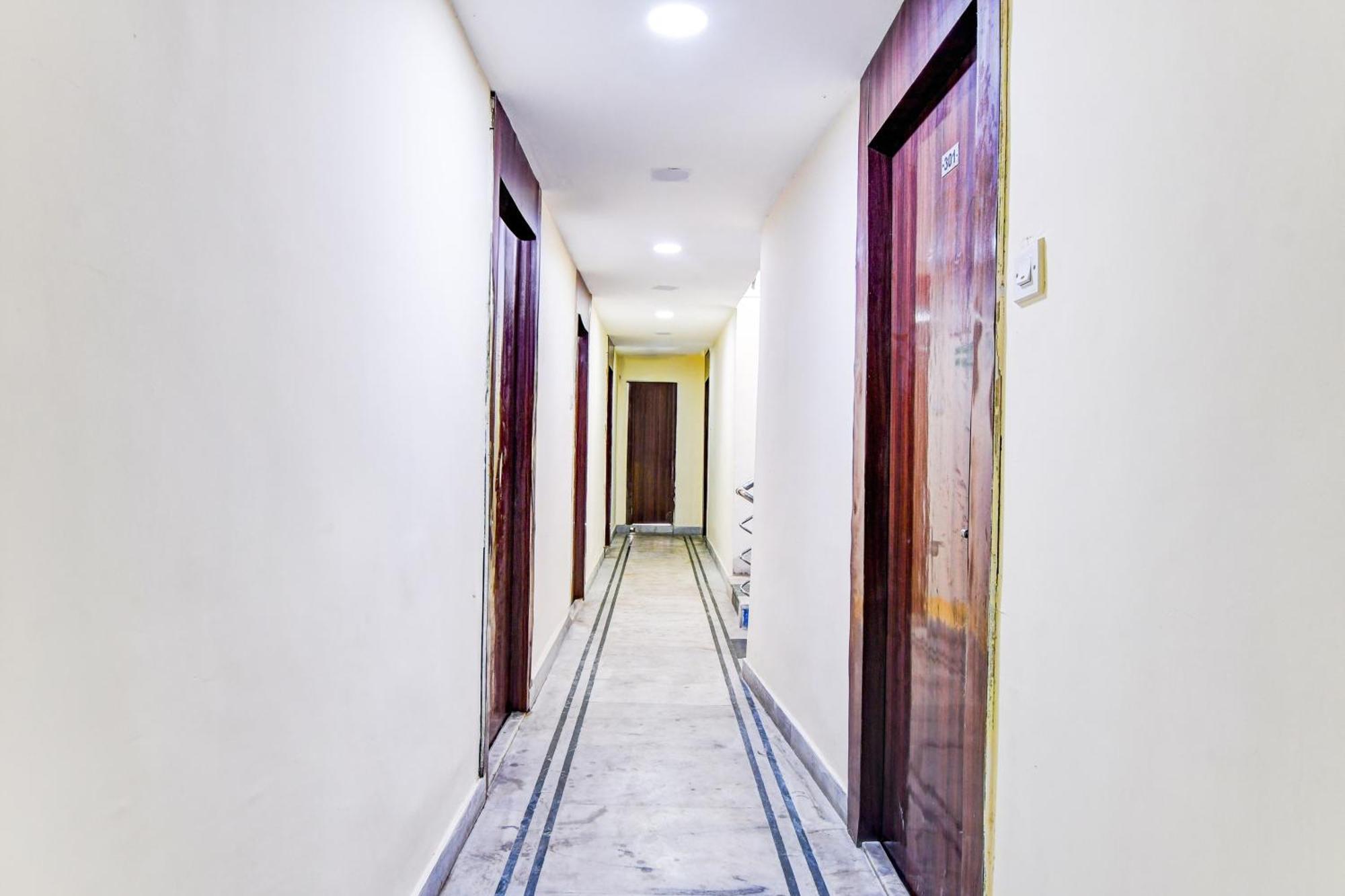 Super Hotel O Tagore Park Ruby Road Calcutta Buitenkant foto