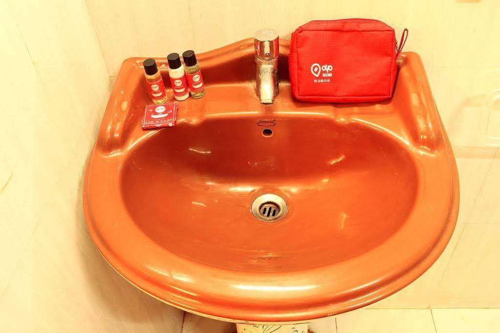 Super Hotel O Tagore Park Ruby Road Calcutta Buitenkant foto