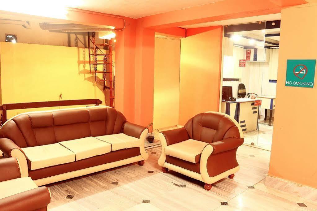 Super Hotel O Tagore Park Ruby Road Calcutta Buitenkant foto